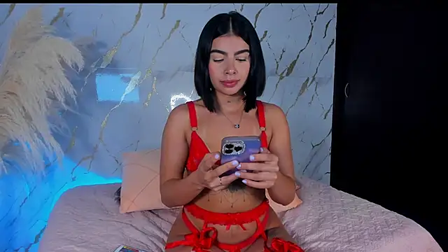 Snapshot of Julig01 chatting on November 22, 2025, 1:59 am Julig01 online show from November 22, 2025, 1:59 am