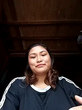 Snapshot of loncon-mup chatting on October 27, 2025, 4:35 am loncon-mup online show from October 27, 2025, 4:35 am