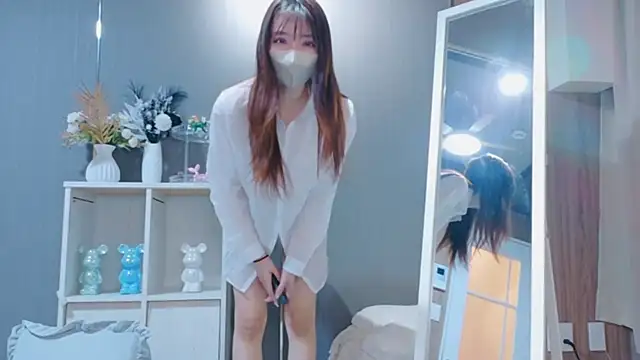 Sana-jpn online show from February 13, 2026, 5:18 am