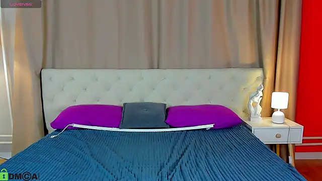 May Yam online show from April 6, 2026, 1:01 am