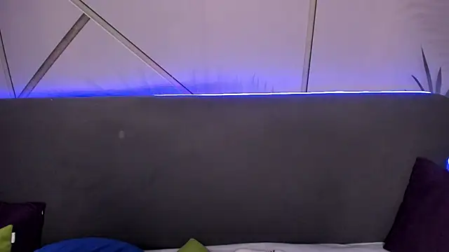 Snapshot of Eva__Blare chatting on November 10, 2025, 2:05 am Eva Blare online show from November 10, 2025, 2:05 am