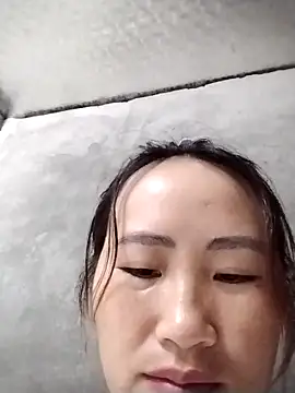 Snapshot of emini-xx chatting on October 30, 2025, 5:54 pm emini-xx online show from October 30, 2025, 5:54 pm