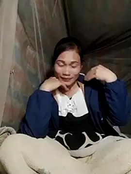 Snapshot of doggy-00 chatting on November 29, 2025, 12:49 pm doggy-00 online show from November 29, 2025, 12:49 pm