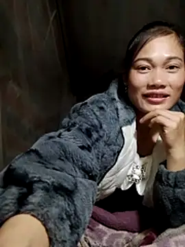 Snapshot of doggy-00 chatting on November 20, 2025, 8:53 pm doggy-00 online show from November 20, 2025, 8:53 pm