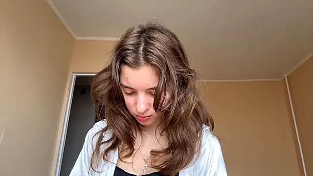 BunkedTempter online show from November 13, 2025, 8:18 am