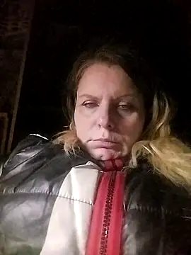 Lana-murr online show from March 15, 2026, 2:40 am