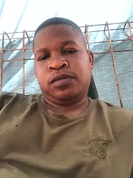 Johnparis505 online show from November 2, 2025, 10:53 am