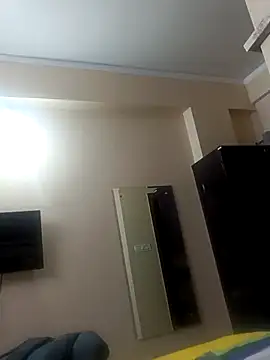 Snapshot of bigtelugubhama chatting on November 27, 2025, 4:40 pm bigtelugubhama online show from November 27, 2025, 4:40 pm