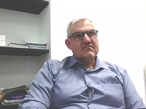 Snapshot of Diegoriv71 chatting on October 27, 2025, 1:34 pm Diegoriv71 online show from October 27, 2025, 1:34 pm