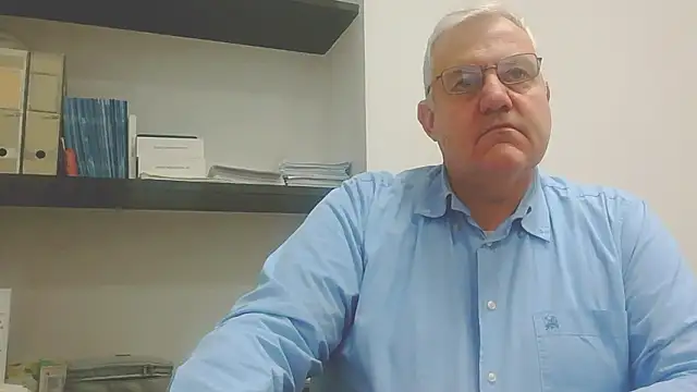 Snapshot of Diegoriv71 chatting on January 19, 2026, 11:58 am Diegoriv71 online show from January 19, 2026, 11:58 am