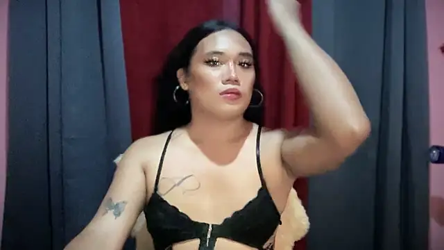 untouchable mia online show from November 10, 2025, 10:42 am