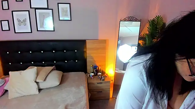 valeryablack online show from February 24, 2026, 7:26 pm