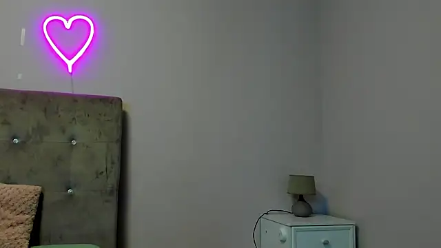 brianaflynt online show from February 3, 2026, 6:35 pm