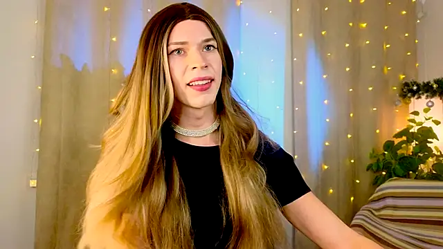 Snapshot of Branda_Kelly chatting on December 15, 2025, 1:28 pm Branda Kelly online show from December 15, 2025, 1:28 pm