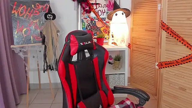 Snapshot of babyyullii chatting on October 29, 2025, 8:46 am babyyullii online show from October 29, 2025, 8:46 am