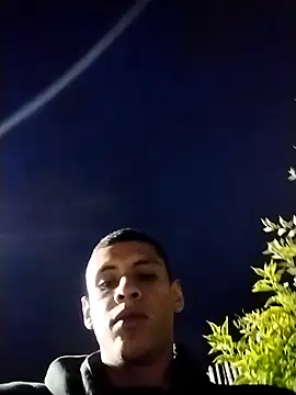 Yordiparra online show from April 10, 2026, 11:34 pm