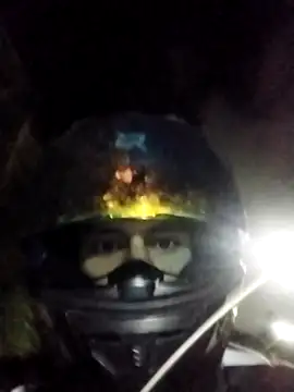 Yordiparra online show from April 18, 2026, 2:03 am