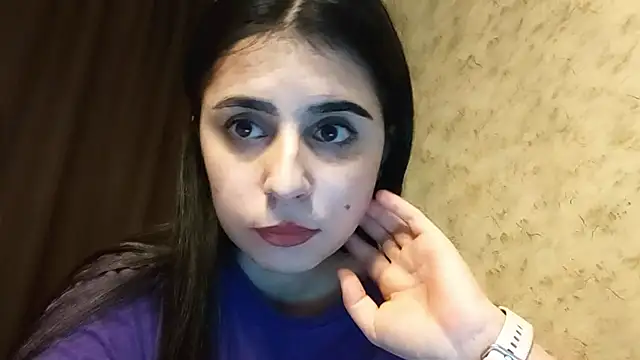 Lina rix online show from October 29, 2025, 1:32 pm