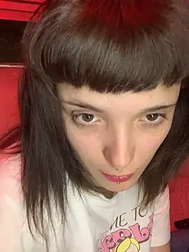 Snapshot of xlucifer13 chatting on November 5, 2025, 2:14 am xlucifer13 online show from November 5, 2025, 2:14 am