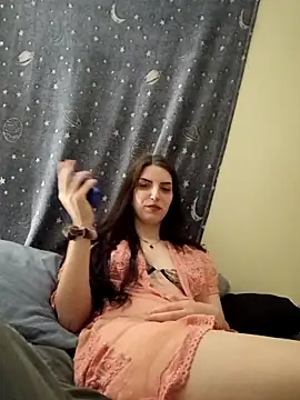 Snapshot of Heavenlyangelforever chatting on November 16, 2025, 2:05 am Heavenlyangelforever online show from November 16, 2025, 2:05 am