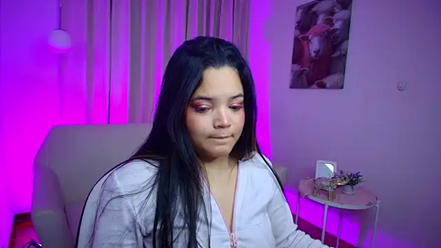 Snapshot of elli_snow1 chatting on November 26, 2025, 2:33 am elli snow1 online show from November 26, 2025, 2:33 am