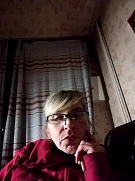 Georgette466 online show from November 12, 2025, 4:33 pm