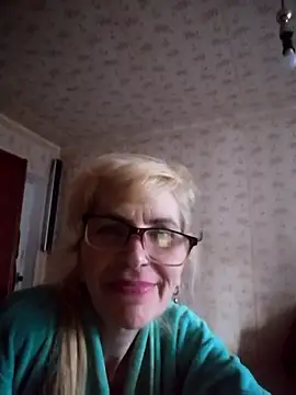 Snapshot of Georgette466 chatting on May 4, 2026, 3:59 pm Georgette466 online show from May 4, 2026, 3:59 pm