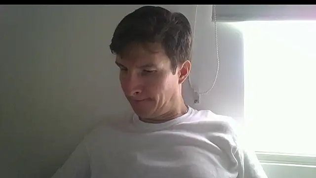 carliesexyman online show from November 10, 2025, 2:44 pm