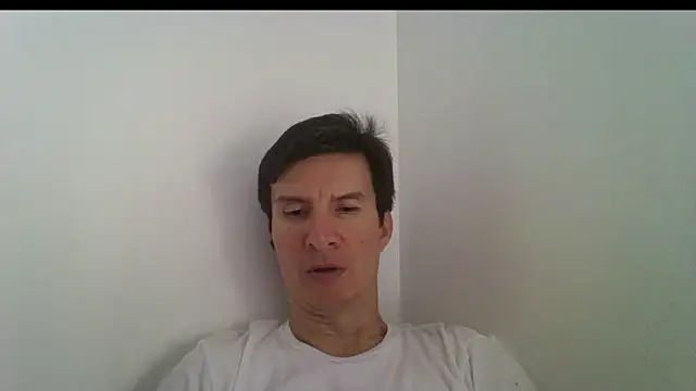 carliesexyman online show from November 11, 2025, 4:24 pm