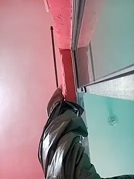 florenco2025 online show from October 29, 2025, 3:22 pm