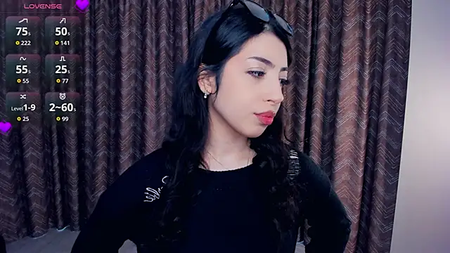 TonjaNeace online show from November 21, 2025, 4:44 am