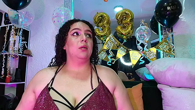 Natasha Amber online show from December 3, 2025, 2:16 pm