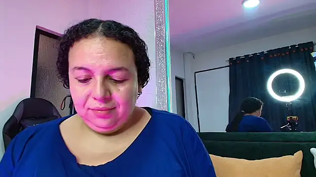 Natasha Amber online show from December 1, 2025, 3:24 pm