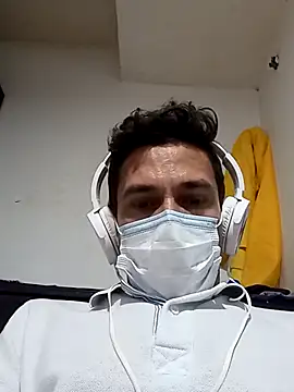 angeldefezcolombia online show from February 11, 2026, 8:03 am