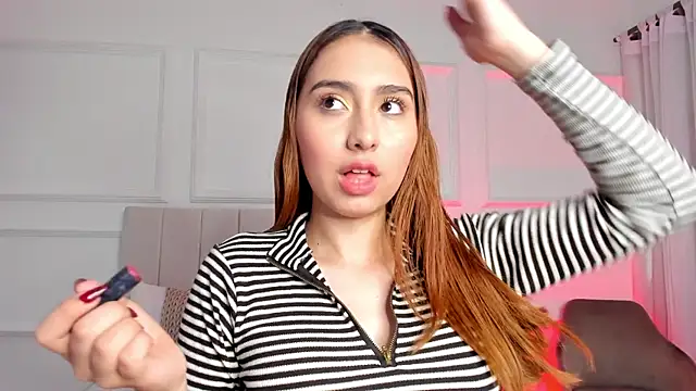 Snapshot of ada_belucci chatting on November 6, 2025, 7:51 pm ada belucci online show from November 6, 2025, 7:51 pm