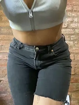 Snapshot of Catalina244 chatting on October 31, 2025, 1:30 pm Catalina244 online show from October 31, 2025, 1:30 pm