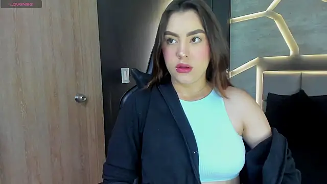 DakotaRussell  online show from January 16, 2026, 11:36 am