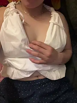 heodat-sexx online show from April 14, 2026, 5:45 am