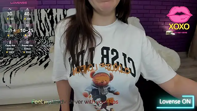 GlowMimi online show from April 3, 2026, 4:24 pm