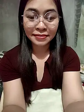 Bamboo-niee123 online show from April 7, 2026, 3:36 pm