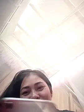 Bamboo-niee123 online show from October 28, 2025, 5:39 am