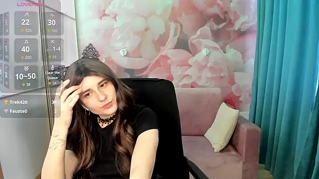 Snapshot of DemmyRose chatting on December 4, 2025, 8:02 am DemmyRose online show from December 4, 2025, 8:02 am