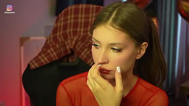 Cleose online show from March 26, 2026, 7:06 am