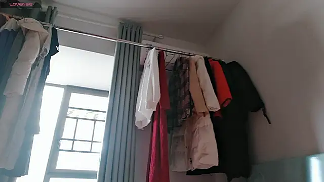 Snapshot of Yan61 chatting on December 3, 2025, 1:28 am Yan61 online show from December 3, 2025, 1:28 am