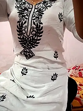 Snapshot of Cute_Sanaaya chatting on November 26, 2025, 4:51 pm Cute Sanaaya online show from November 26, 2025, 4:51 pm