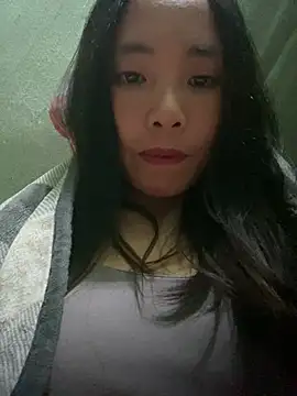 Elysia-007 online show from March 12, 2026, 1:04 pm