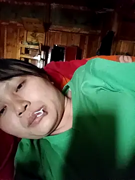 yoyo-mi online show from March 22, 2026, 5:32 am