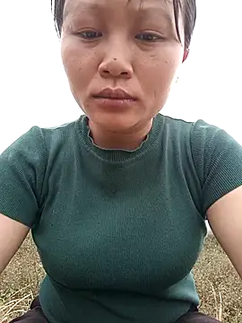 yoyo-mi online show from May 7, 2026, 9:56 am