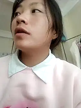 Snapshot of -Cherry-123 chatting on November 10, 2025, 5:34 am -Cherry-123 online show from November 10, 2025, 5:34 am