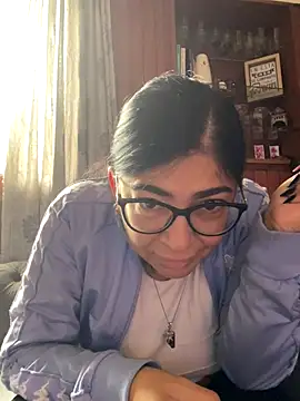 Snapshot of solmorochia chatting on December 15, 2025, 11:38 am solmorochia online show from December 15, 2025, 11:38 am